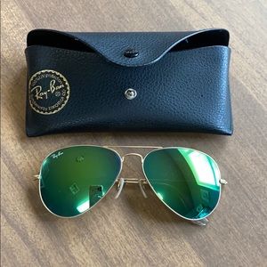 Ray Ban Aviators *Holding*